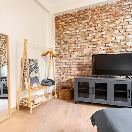 Discover The On Cihangir Apartamento Istambul